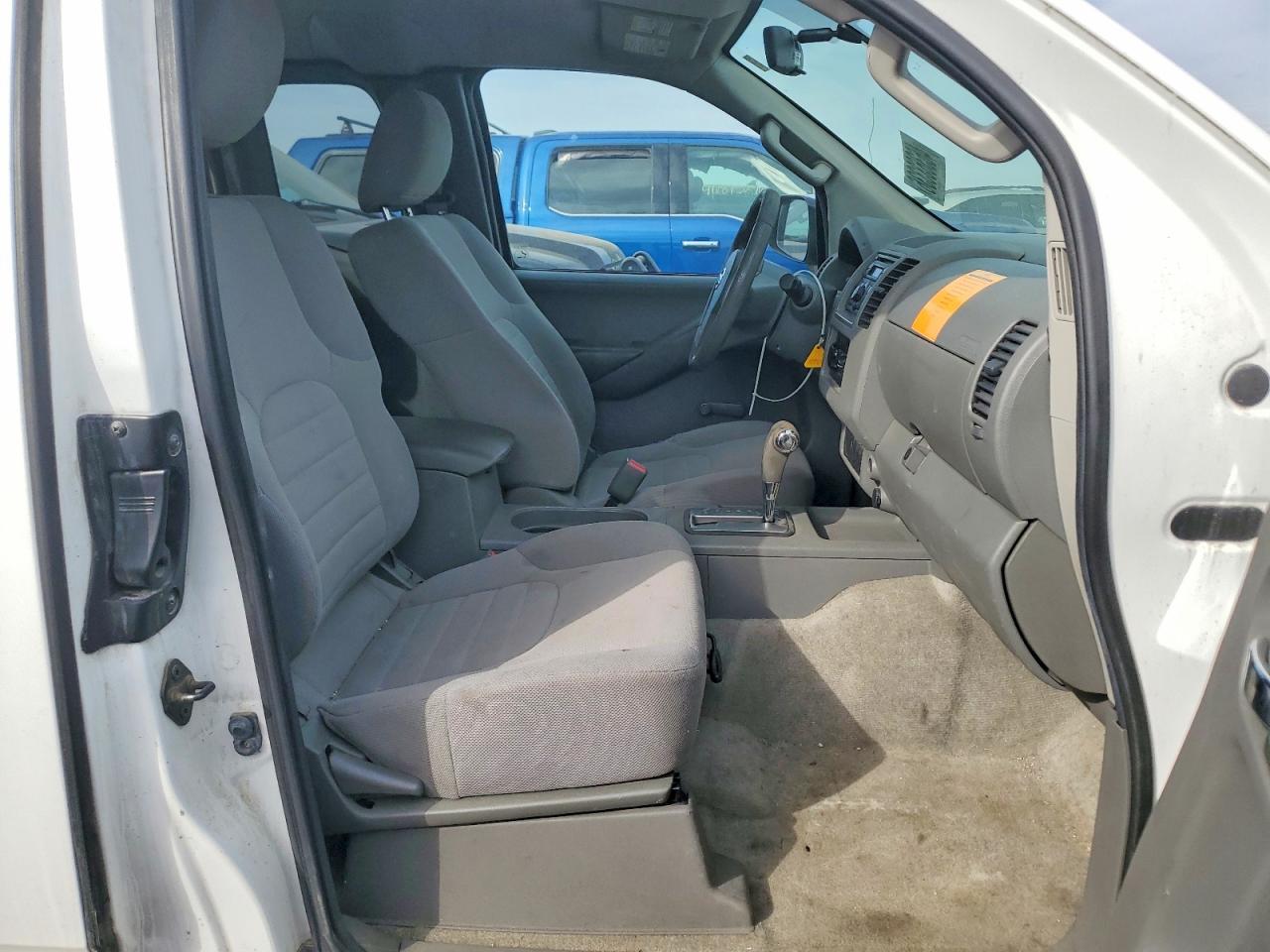 2012 Nissan Frontier S