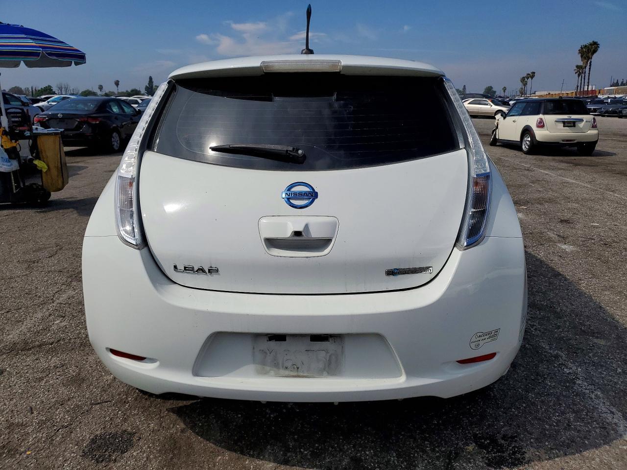 2013 Nissan Leaf s
