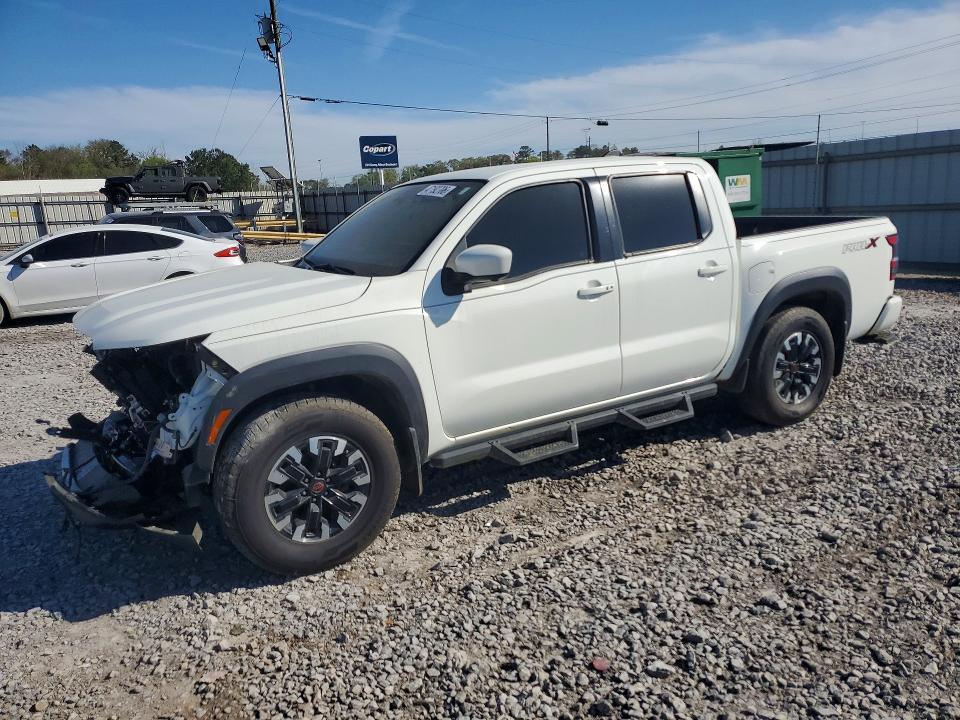 2022 Nissan Frontier PRO-X