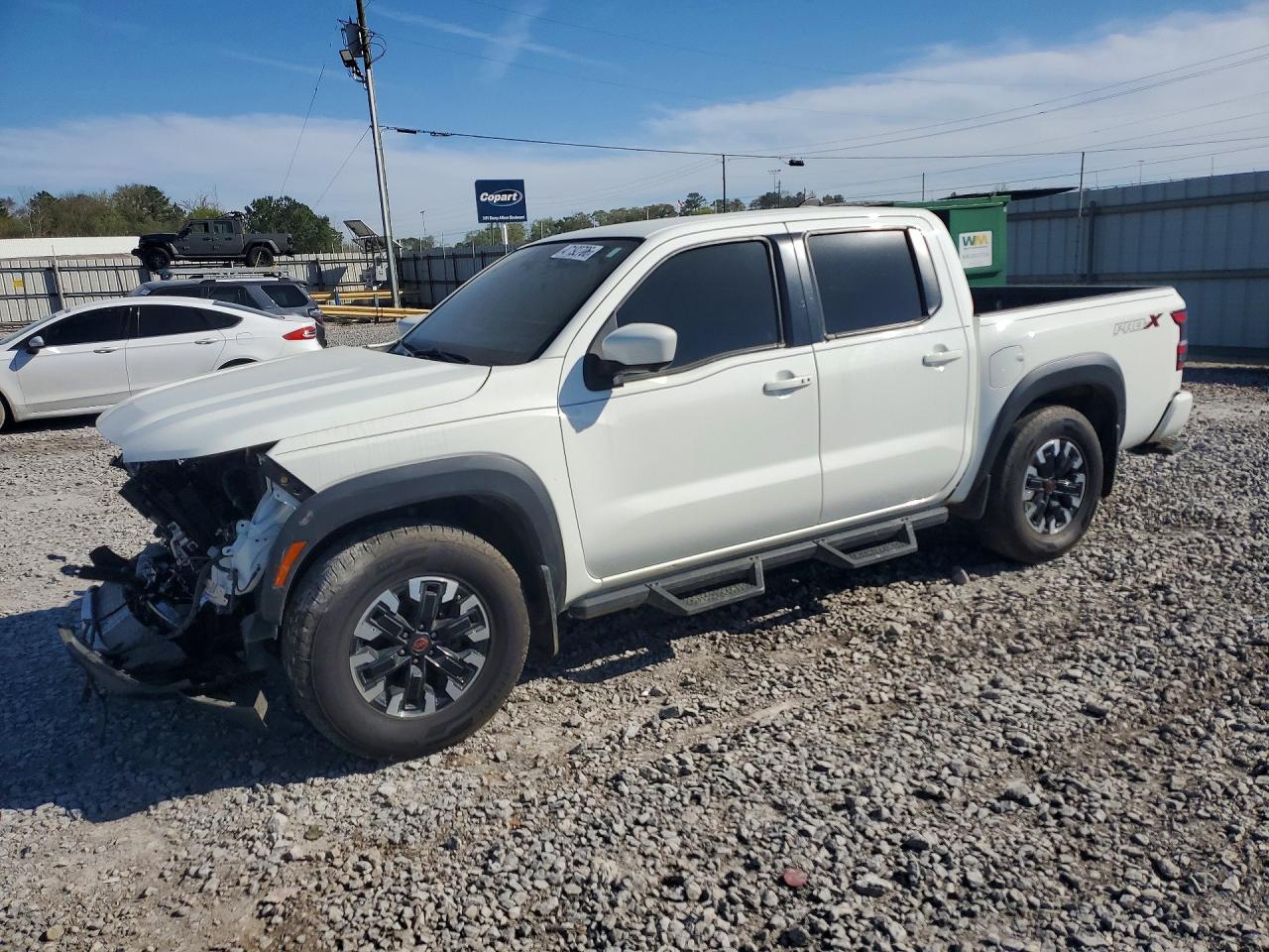 2022 Nissan Frontier PRO-X