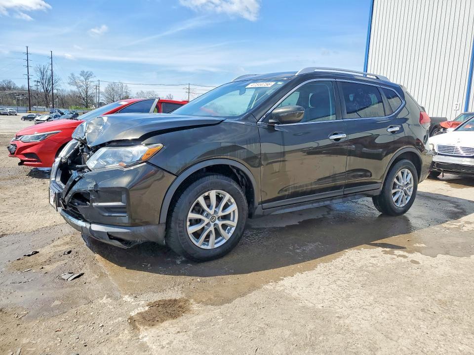 2017 Nissan Rogue sv