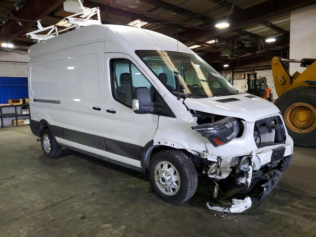 2025 Ford Transit T-250