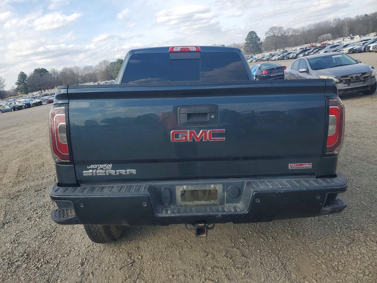 2017 GMC Sierra K1500 SLT