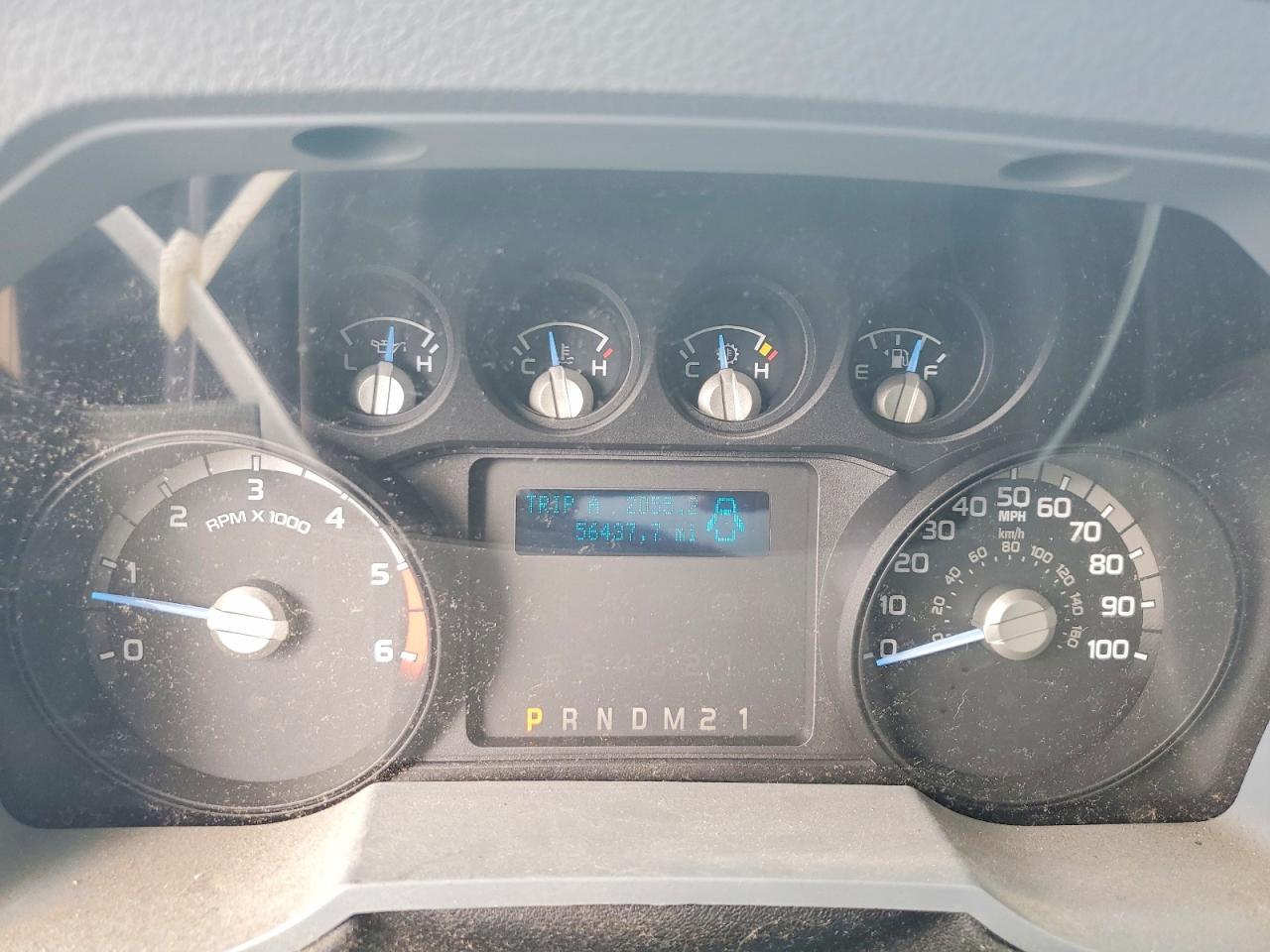 2016 Ford F650 Super Duty BOX Truck