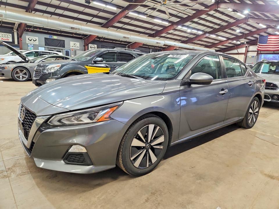 2021 Nissan Altima 2.5 sv