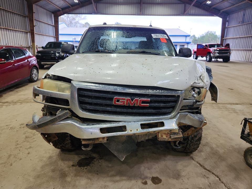 2004 GMC New Sierra K1500