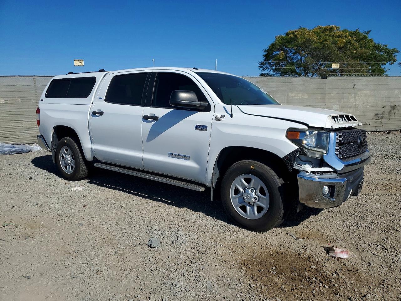 2018 Toyota Tundra SR5