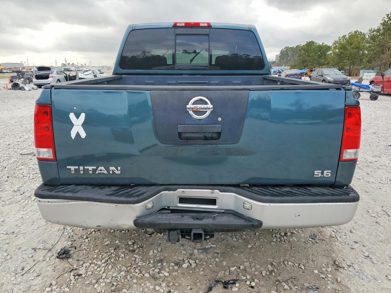 2004 Nissan Titan XE