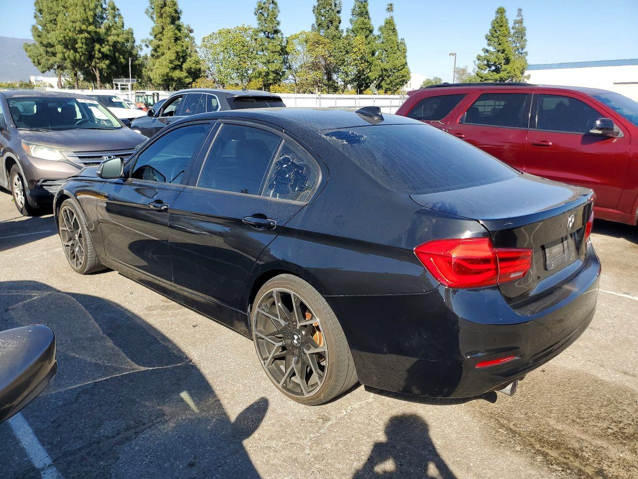 2018 BMW 320 i