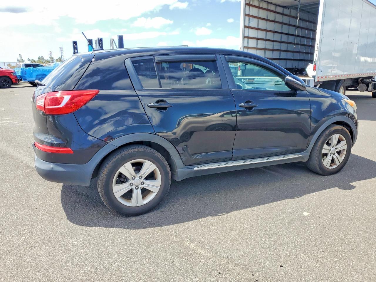 2013 KIA Sportage lx