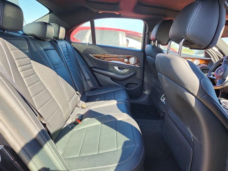 2017 Mercedes-Benz E 300