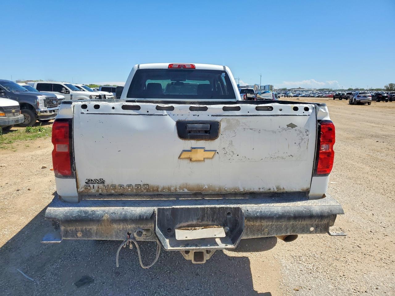 2015 Chevrolet Silverado C2500 Heavy Duty