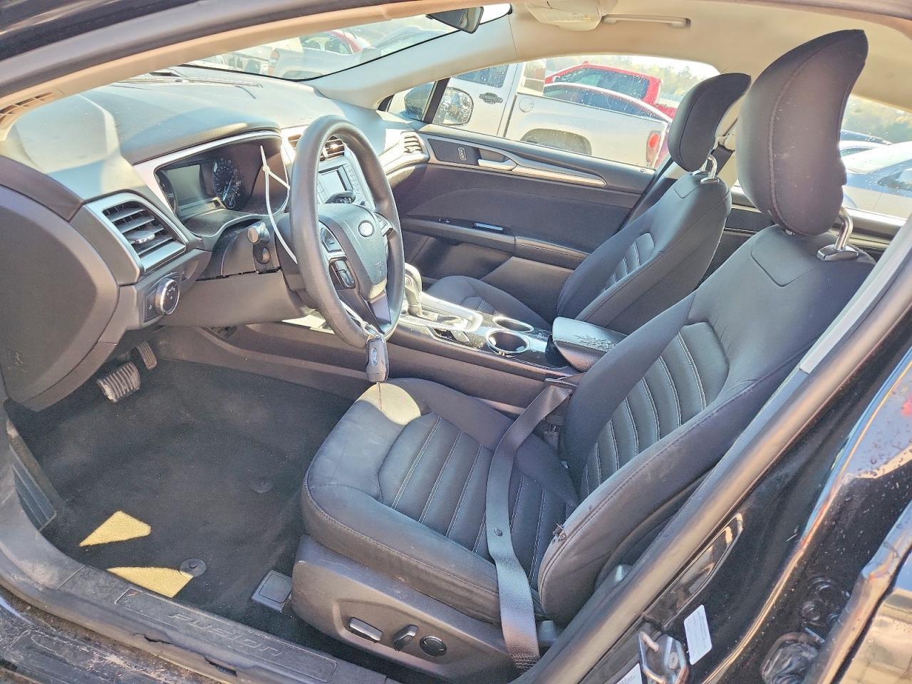 2013 Ford Fusion se