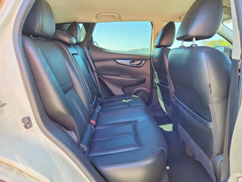 2017 Nissan Rogue Sport sl