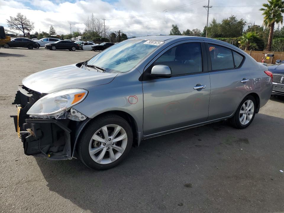 2014 Nissan Versa 1.6 sl
