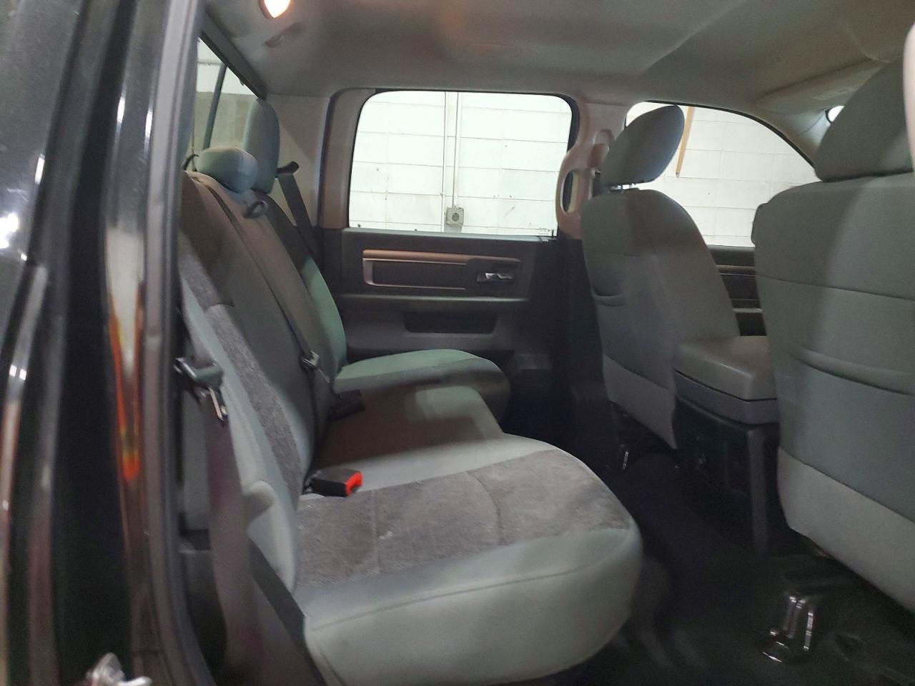 2017 Dodge RAM 1500 SLT