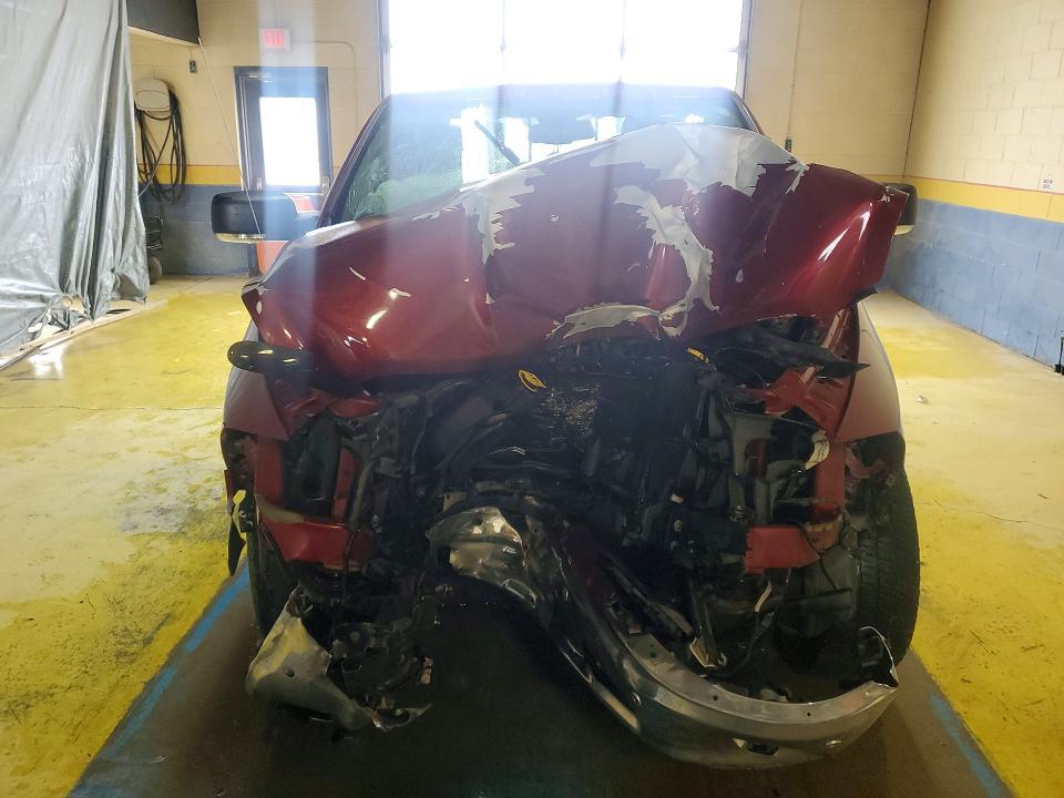 2015 Dodge RAM 1500 SLT
