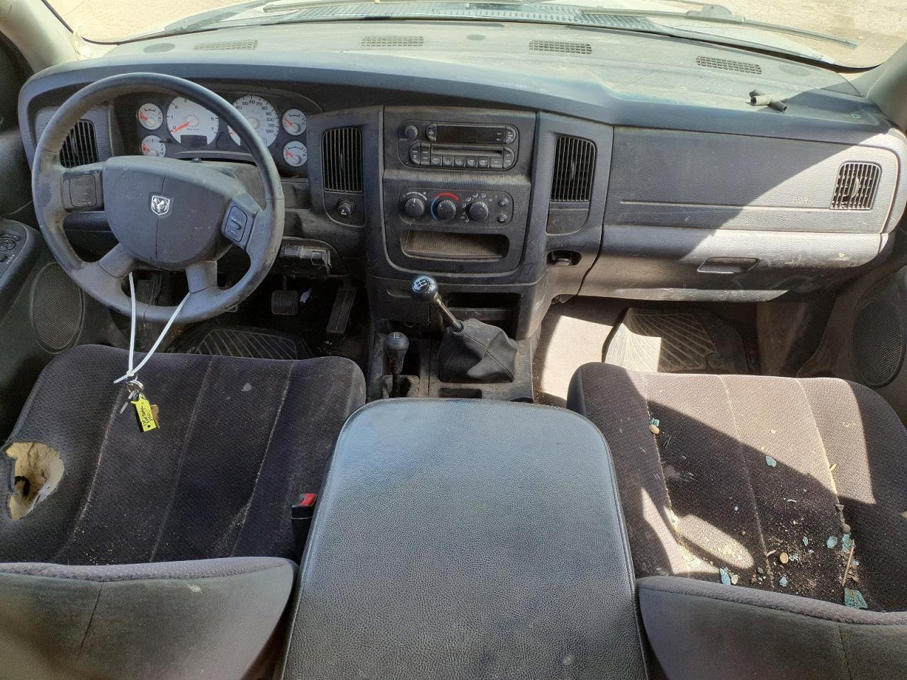 2005 Dodge RAM 2500 ST