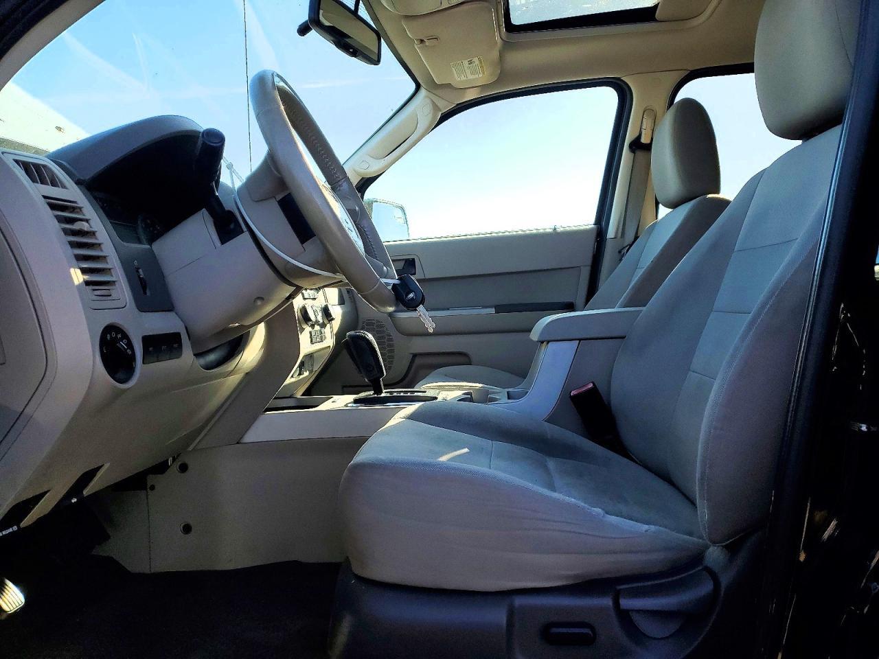 2010 Ford Escape xlt