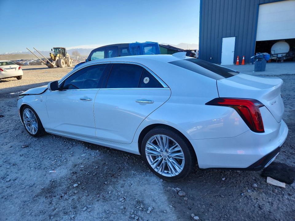 2021 Cadillac CT4 Premium Luxury