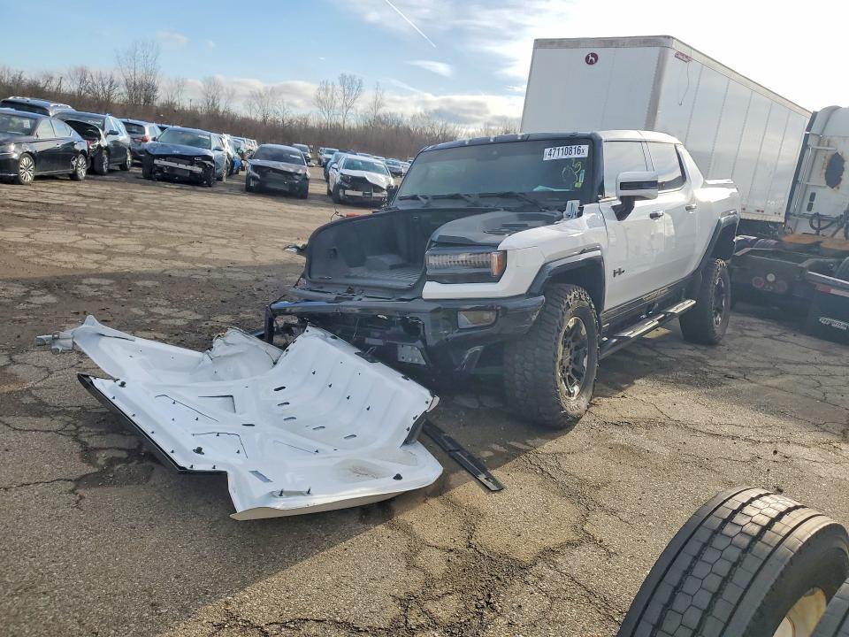 2022 GMC Hummer Pickup Edition 1