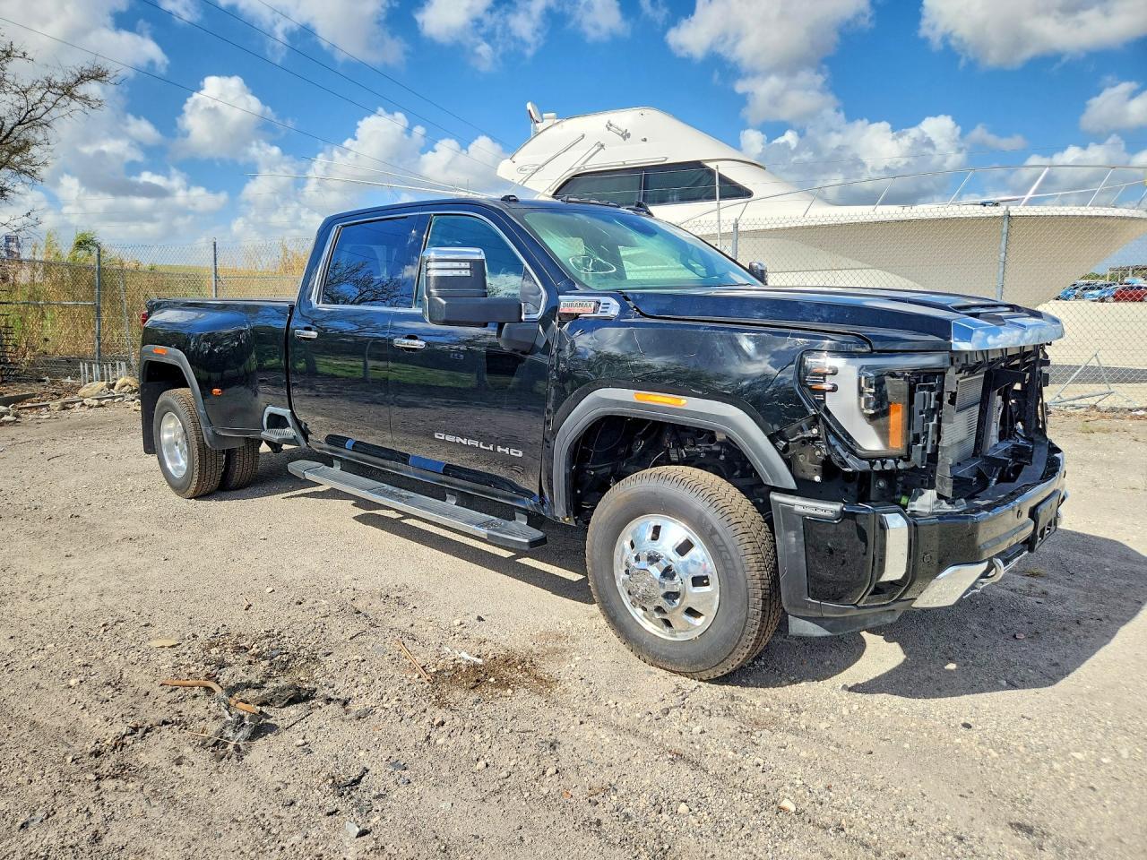 2024 GMC Sierra K3500 Denali