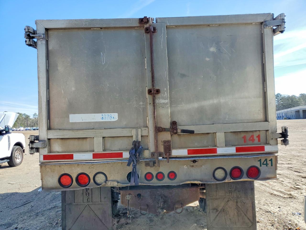 2016 Ford F450 Super Duty Chipper Truck