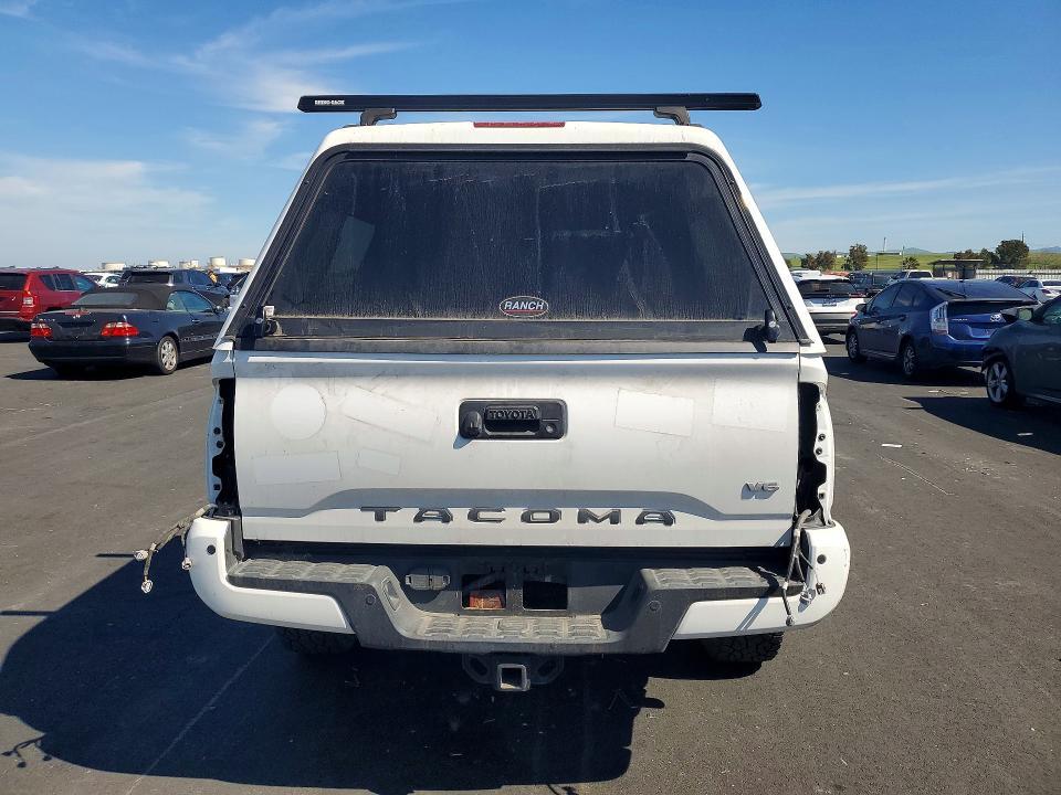 2022 Toyota Tacoma TRD OFF-Road