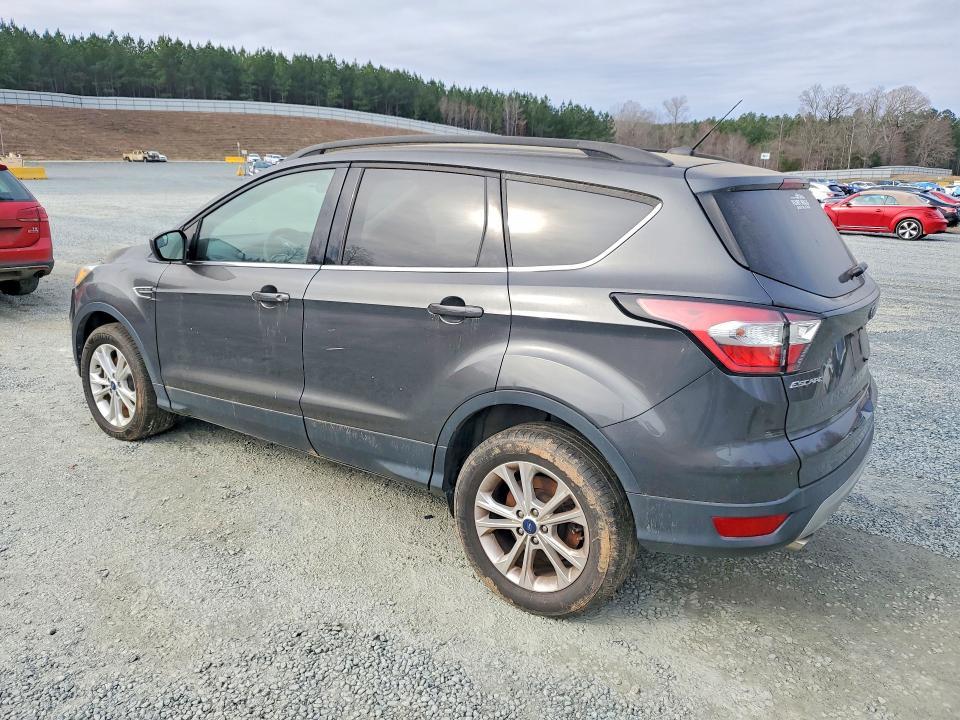 2018 Ford Escape se