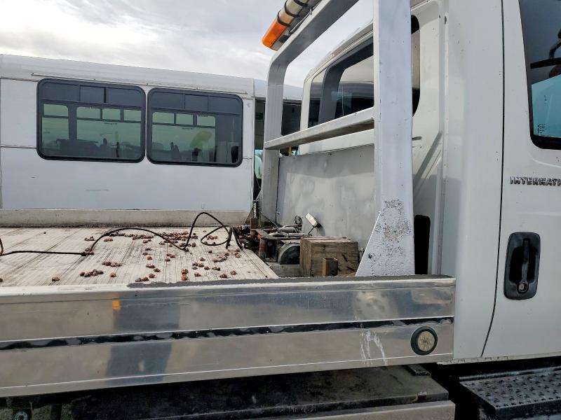 2003 International 4000 4300