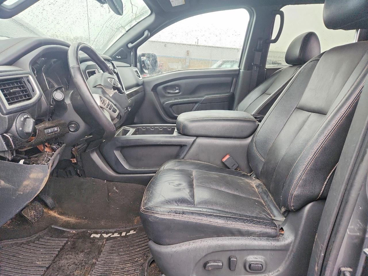 2019 Nissan Titan SL