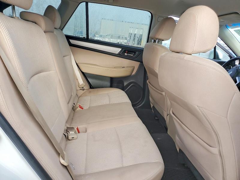 2016 Subaru Outback 2.5i Premium