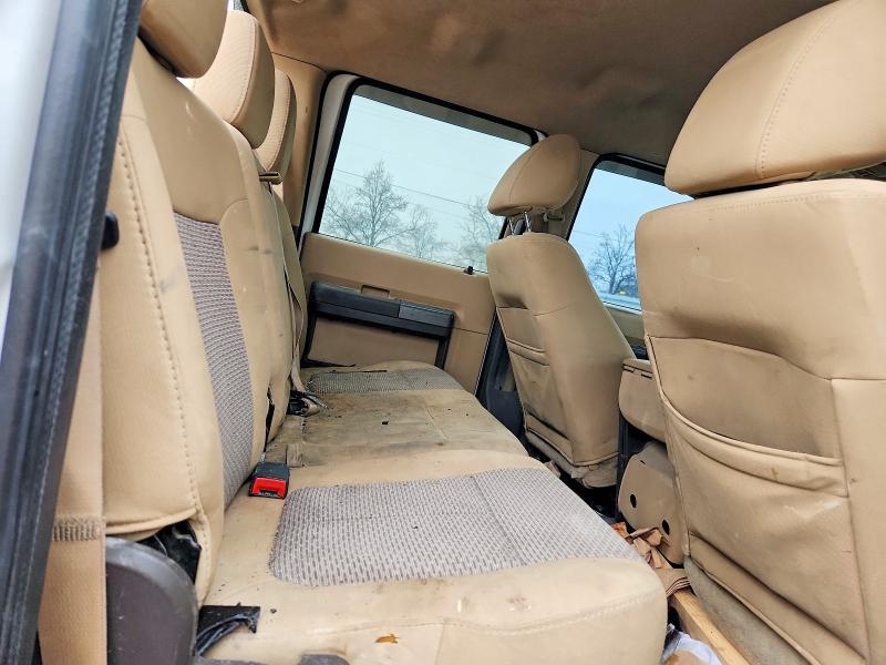 2011 Ford F250 Super Duty Flatbed Truck