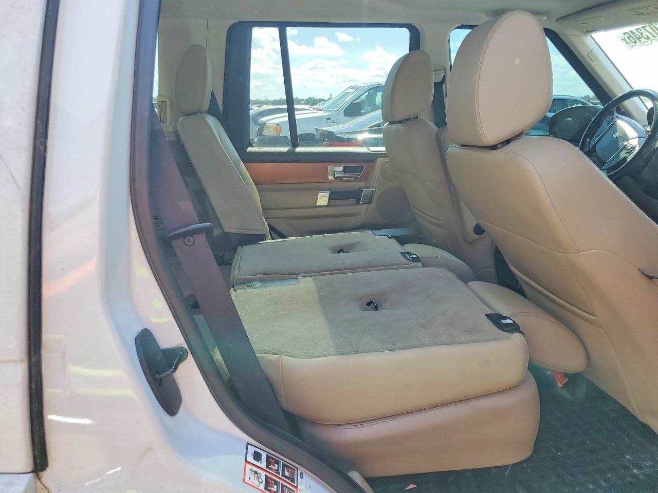 2016 Land Rover LR4 hse