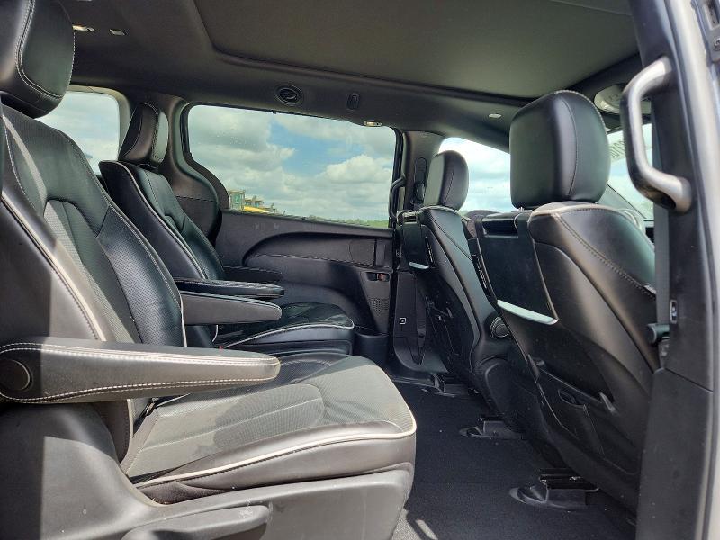 2021 Chrysler Pacifica Hybrid Limited