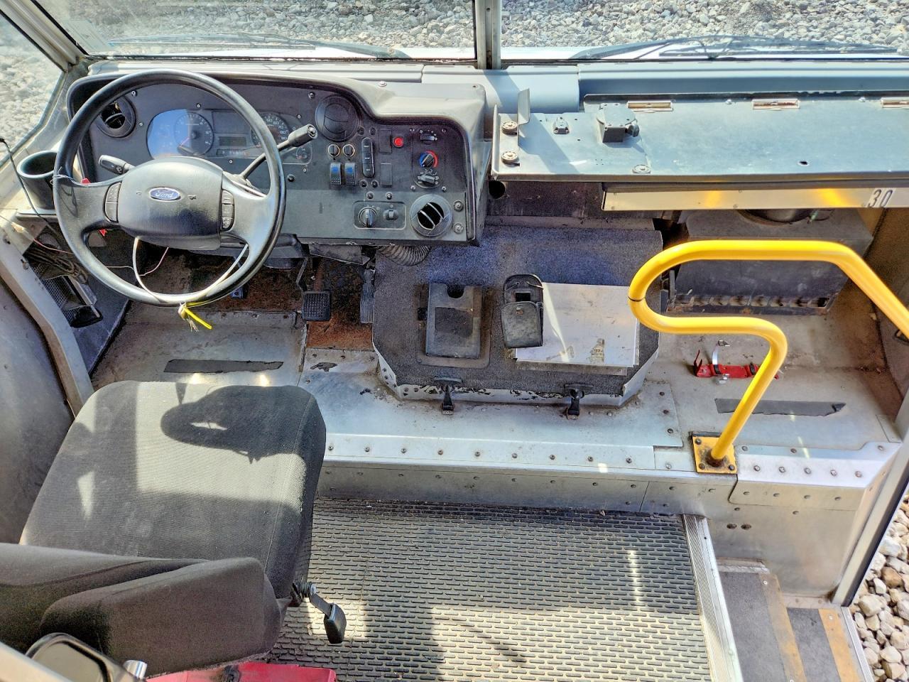 2013 Ford F59 Delivery Truck