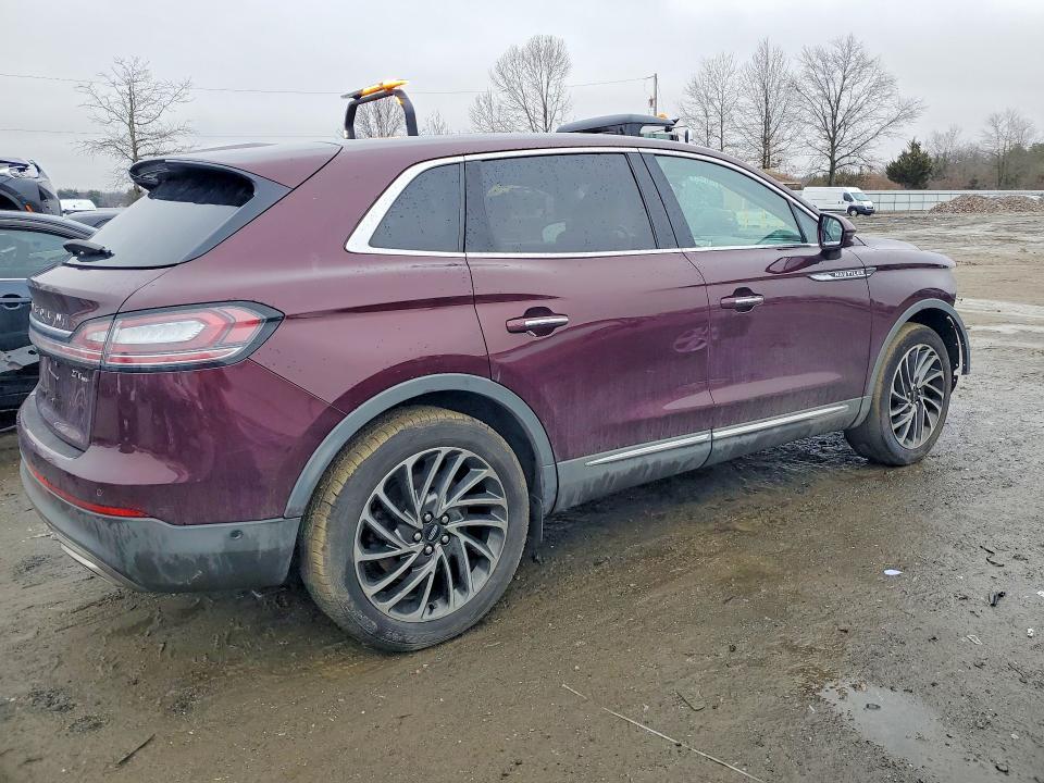 2020 Lincoln Nautilus Reserve