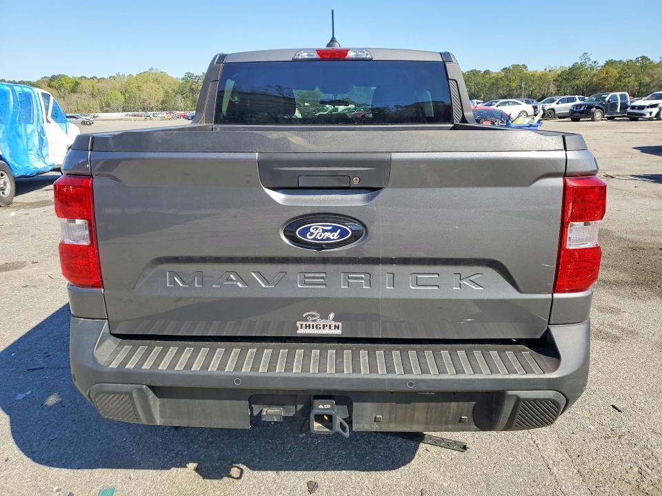 2025 Ford Maverick XL