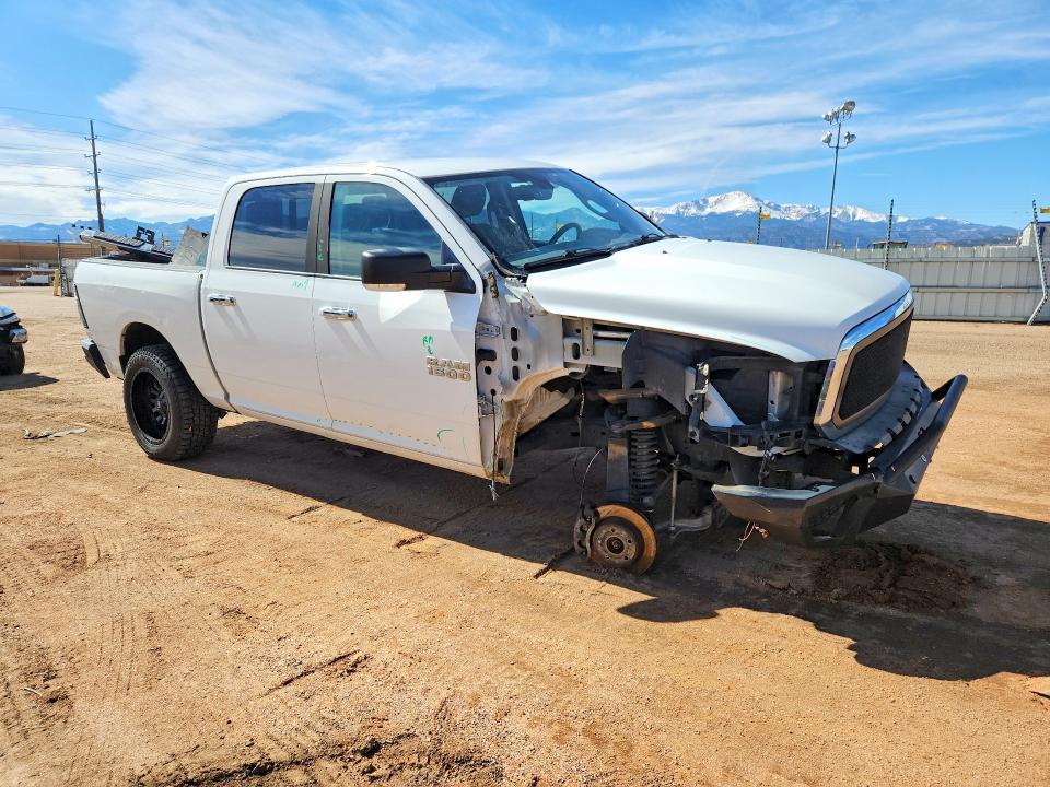 2016 Dodge Ram 1500 slt
