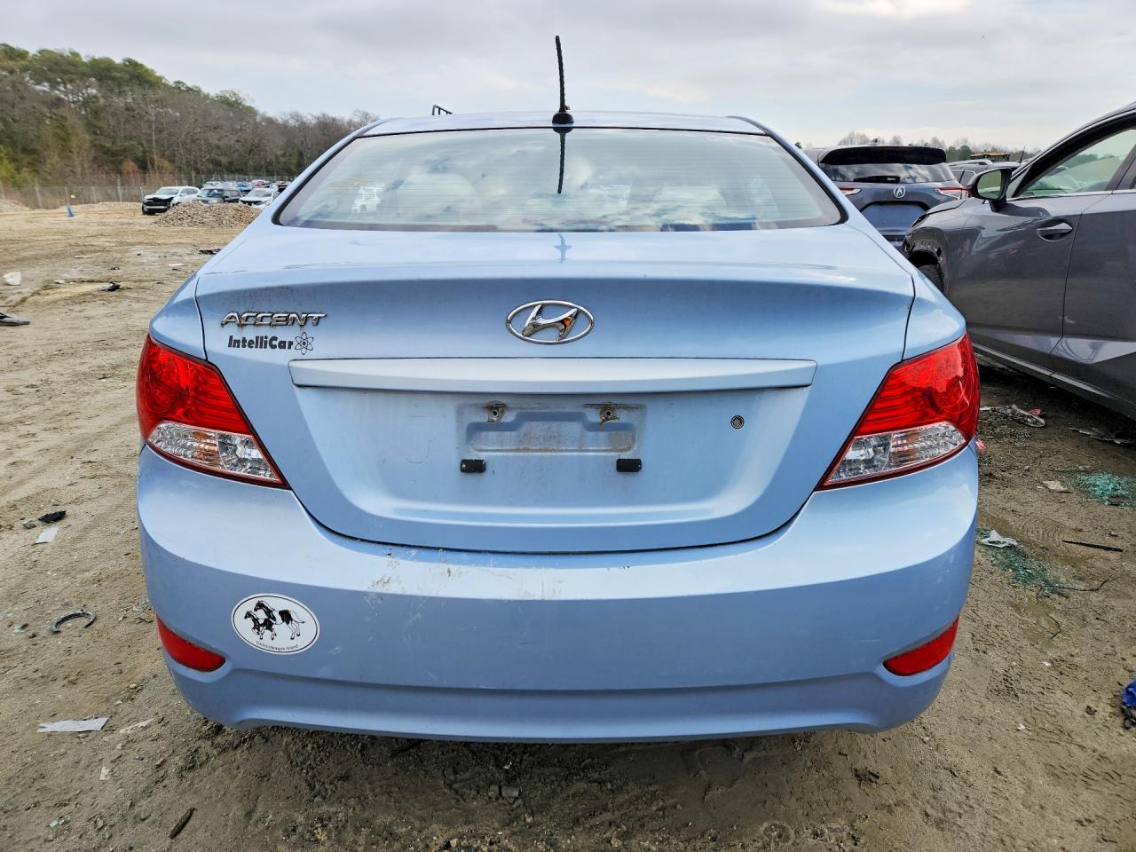 2013 Hyun Accent