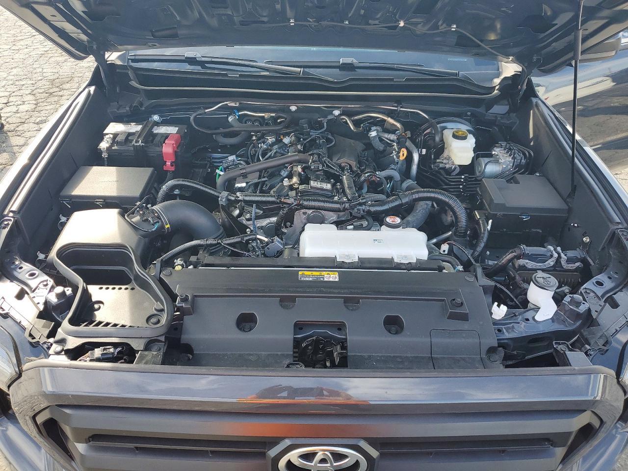 2025 Toyota Tacoma SR