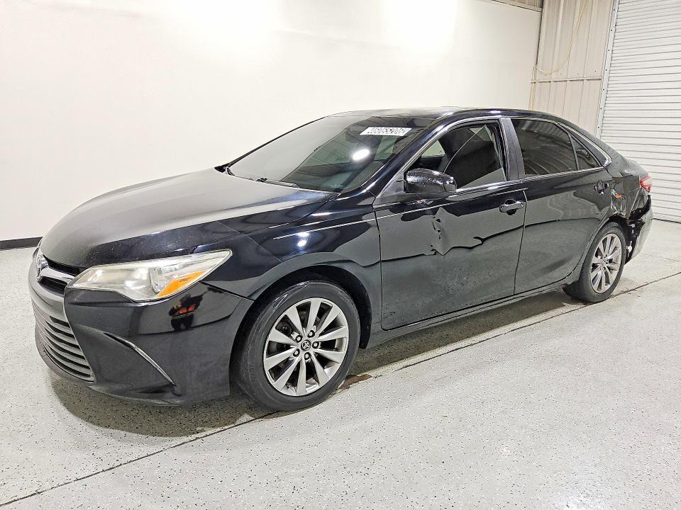 2016 Toyota Camry xle