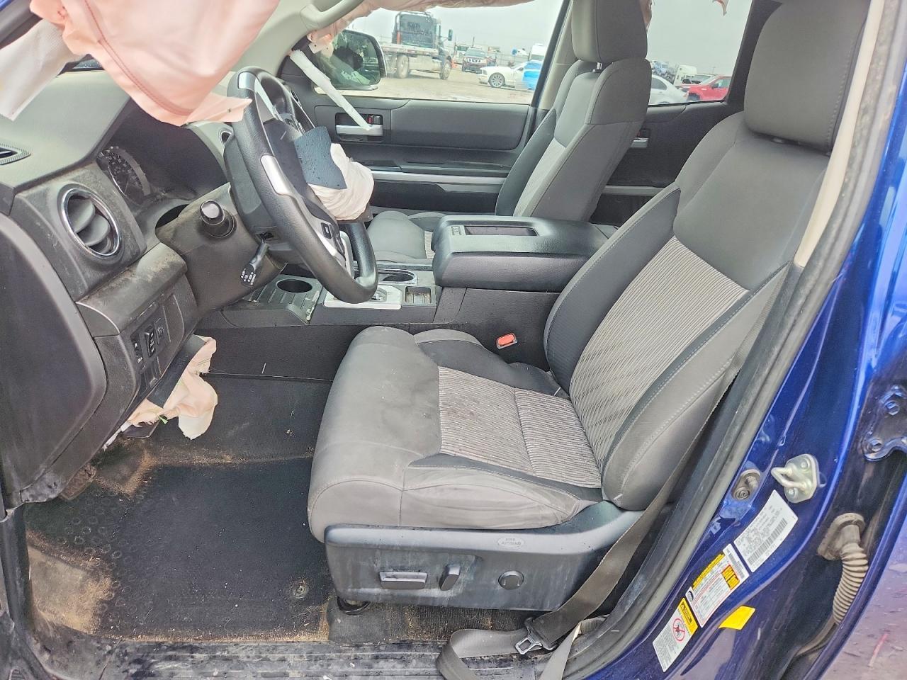 2015 Toyota Tundra SR5