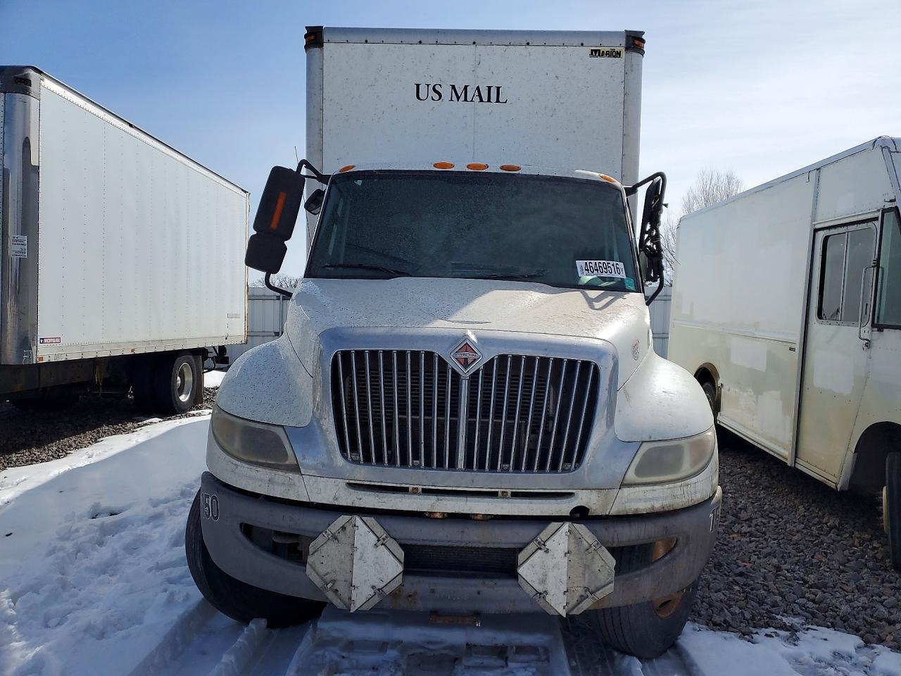 2015 International 4300 BOX Truck