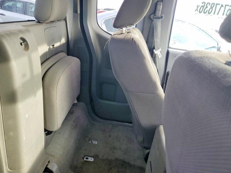 2015 Nissan Frontier S