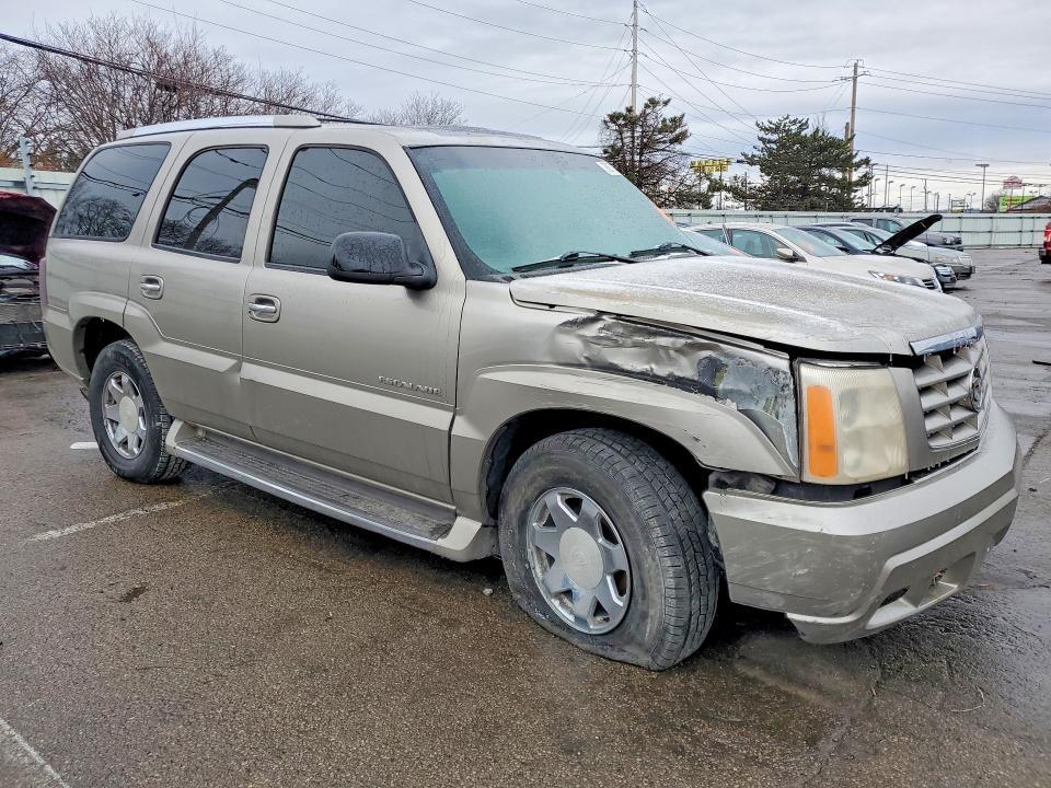 2002 Cadillac Escalade Luxury