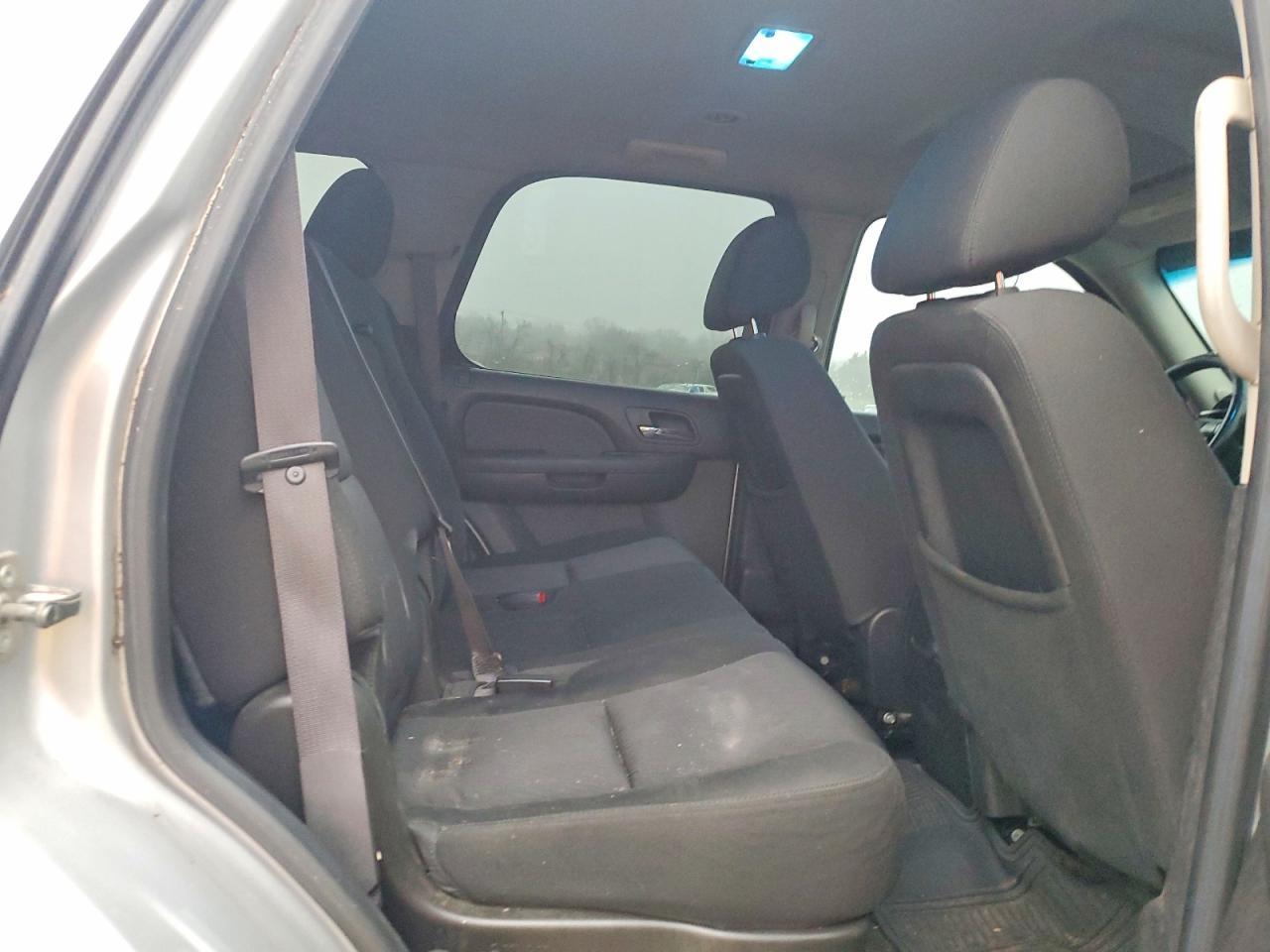 2013 Chevrolet Tahoe C1500 ls