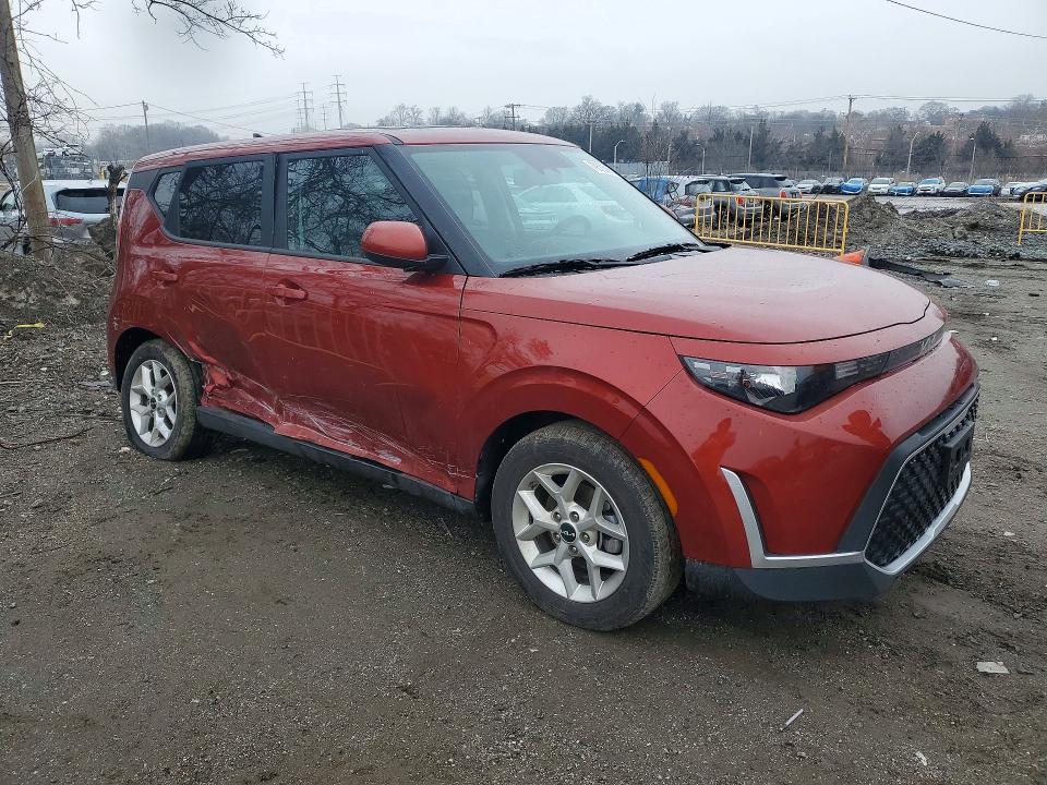 2025 KIA Soul lx