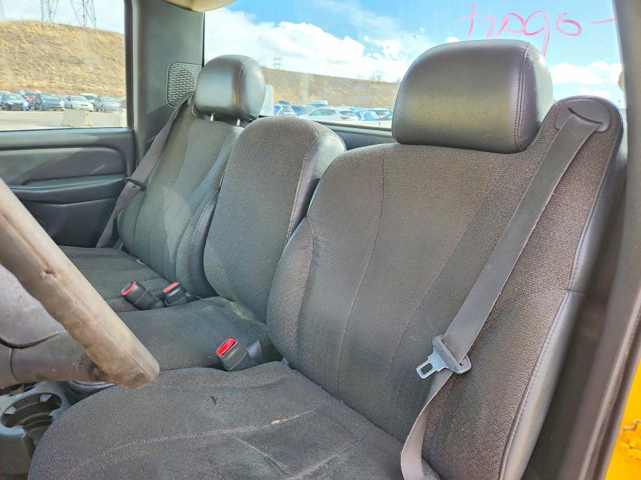 2001 Chevrolet Silverado C1500