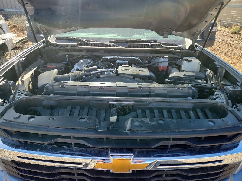 2025 Chevrolet Silverado K3500 LT